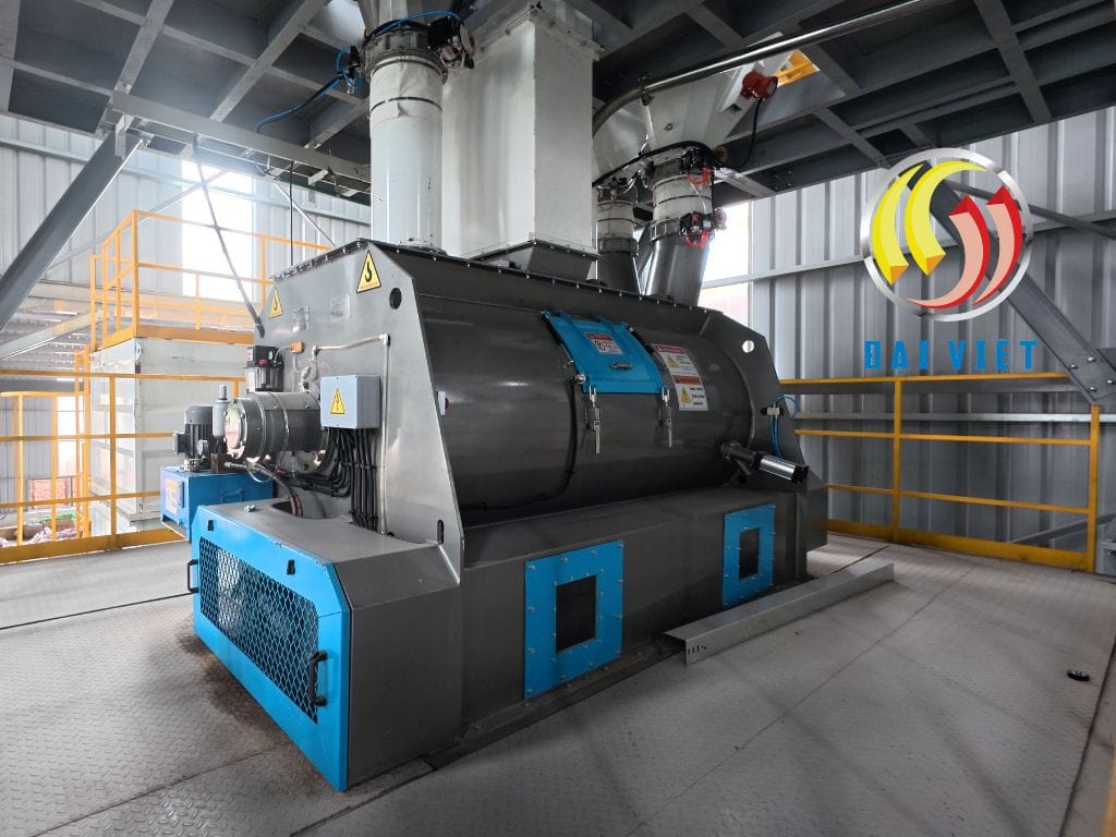 Hình ảnh máy sản xuất keo dán gạch