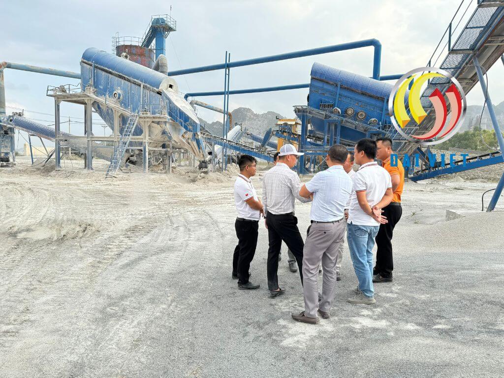 Hình ảnh mua dây chuyền nghiền đá Đại Việt uy tín chất lượng