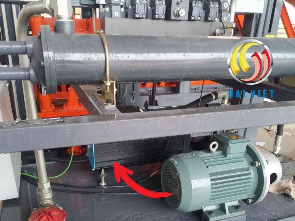Hình ảnh động cơ Servo của dây chuyền gạch không nung