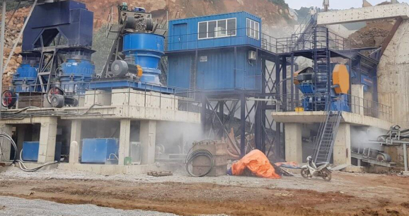 Hình ảnh máy nghiền đá công nghiệp công ty Đại Việt JSC